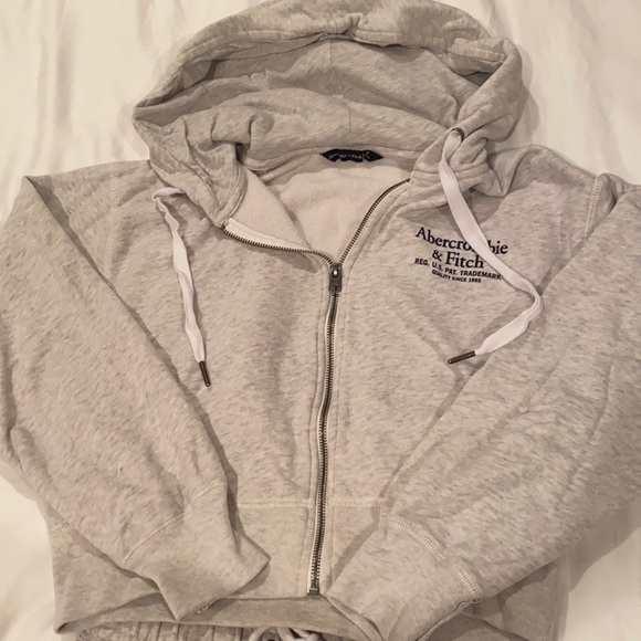 Abercrombie set - Picture 2 of 3